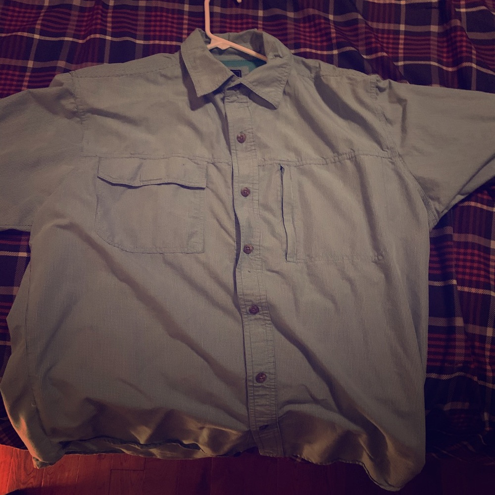 Redhead-Large, shortsleeve, button up